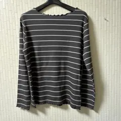 薄手の横縞トップス (新品未使用)