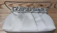 アイボリー ビジュー装飾 クラッチバッグ
