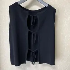 新品未使用品　JEANASISジーナシス　2WAYリボンベスト　黒