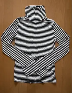 【MOUSSY】 ボーダー柄 長袖タートルネック FREEのサムネイル