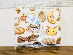 ラブラリーベーカリーアンドカレルチャペックフレンズ ハンカチ ポーチ