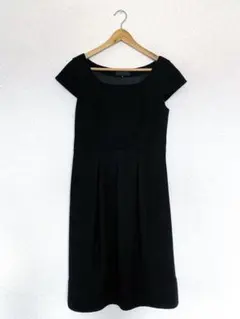 UNTITLED 黒 ウール アンゴラ ワンピース