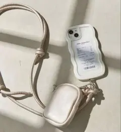 【新品未開封】Latticeポーチ付きマルチショルダー　スマホストラップのサムネイル