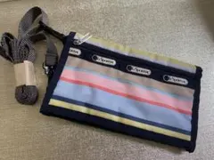 Lesportsacレスポートサック　ショルダーバック型　三つ折りウォレット