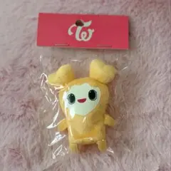TWICE LOVELYSひっかけチャーム ジヒョ ジブリー - メルカリ