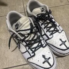 わけあり　 Nike ホワイト スニーカー 手描き風デザイン