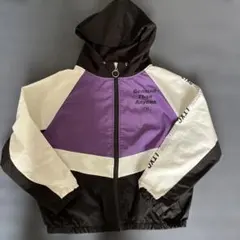 ナイロンパーカー