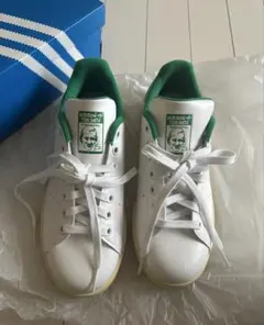 Item thumbnail for item 19a86cef-a521-4660-88b4-1a8011446e2f