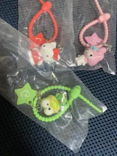 キティ　カラフルマルチチャーム　ハローキティ　マイメロディ　けろけろけろっぴ