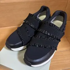 Item thumbnail for item eb13f9d6-0192-435a-8b28-8e2cfdcb6fa3