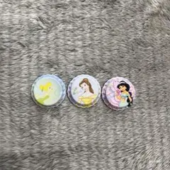 ディズニー　王冠型缶バッジ　ティンカーベル、ベル、ジャスミン　プリンセス