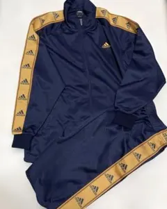 adidas アディダス トラックジャケット セットアップサイドライン 刺繍ロゴ