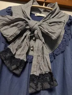 アクシーズファム・ブルーリボンTシャツ