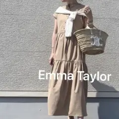 【美品】Emma Taylor イージーケアパール釦ティアードワンピースのサムネイル