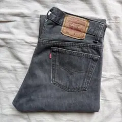 【USA製】90s LEVI’S 501 先染め ブラック デニム W30のサムネイル