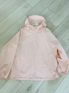 UNIQLO ポケッタブルUVカットパーカのサムネイル