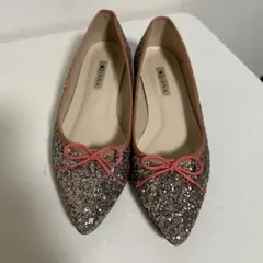 【DIANA】グリッターポインテッドバレエパンプス　フラットシューズ　24.5