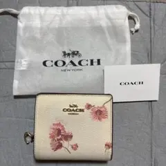 COACH 花柄 二つ折り財布　保存袋付