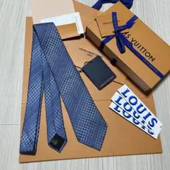 新品✨箱袋付❗️LOUIS VUITTON ネクタイ メンズ シルク モノグラム 新品✨箱袋付❗️LOUIS VUITTON ネクタイ メンズ シルク モノグラム