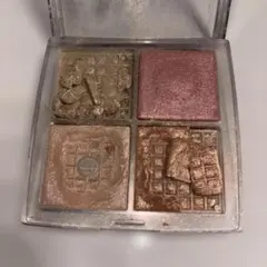 Dior BACKSTAGE グロウマキシマイザーパレット004