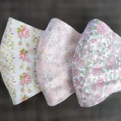 ピンクの小花柄立体マスク3枚セット