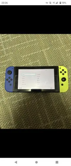 Nintendo Switch 青と黄のジョイコンセット