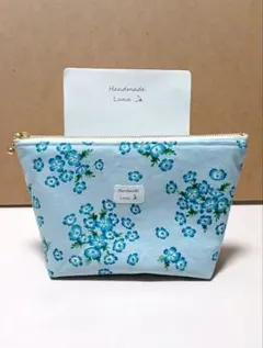 Item thumbnail for item a1155b9e-de4f-4d92-8916-87721991be13