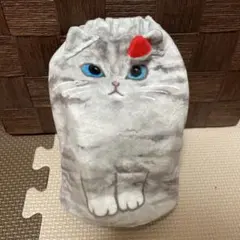カルディ　おすわりネコ巾着　グレー　お菓子付　クリスマス　新品