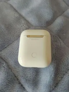 Apple アップル　AirPods充電ケース 第１世代 A1602