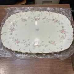 未使用箱無し展示品NARUMI HELIOS ボーンチャイナ 楕円皿 プレート