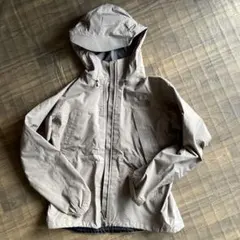数回着用防水THE NORTH FACE フード付きジャケット ベージュ