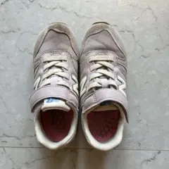 Item thumbnail for item 7a1e772d-6595-47c9-9938-04bd036bd43a