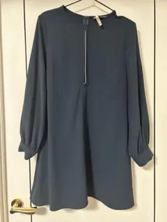 じんべ郎様★ZARAザラ★ダークグリーン緑のワンピースドレス、キラキラビジュー