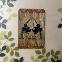 AULANI ハワイ 木製カード　 ハワイ　ミッキー&ミニー