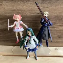 figma 鹿目まどか セイバー オルタ 鶴屋さ フィギュア まとめ売り セット