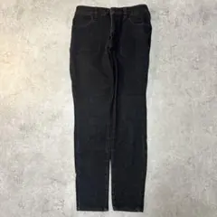 Item thumbnail for item 3a3679e8-b54a-4fe3-8971-2ff9f874f953