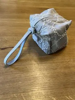 Item thumbnail for item 07586926-2391-4c75-86aa-5685a408f325