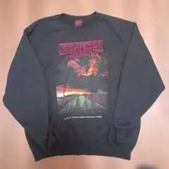 Stranger Things ブラック スウェット L
