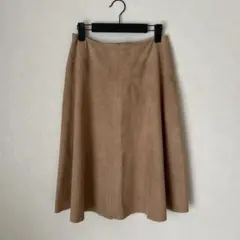 ナチュラルビューティーベーシック　スウェード調スカートM