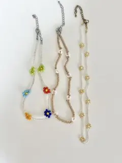 ビーズ カラフルフラワーネックレス3本セット