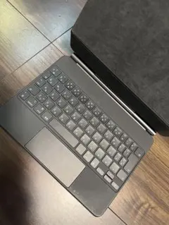 11インチ iPad Magic Keyboard