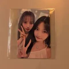 ive ALIVE トレカ　リズ　イソ