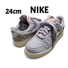 NIKE ナイキ エアフォース1' 07 SＥ　スニーカー　24cm