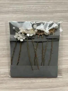 ヘアアクセサリー ゴールド パール フラワー