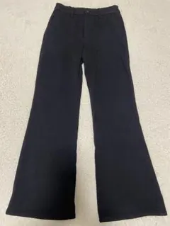 UNIQLO スリムフレアトラウザージーンズ　ブラックMサイズ