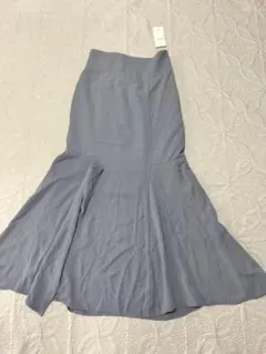 新品earth music &ecology・アシンメトリーマーメイドスカート