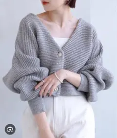 ビジュー付きカーディガン