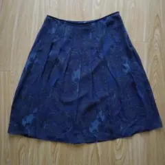 BURBERRY LONDON ペイズリー柄フレアスカート絹100％ 44/3L