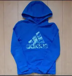 adidas 青 フード付きパーカー