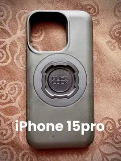 美品❗️QUAD LOCK iPhone 15 Pro ケースのサムネイル